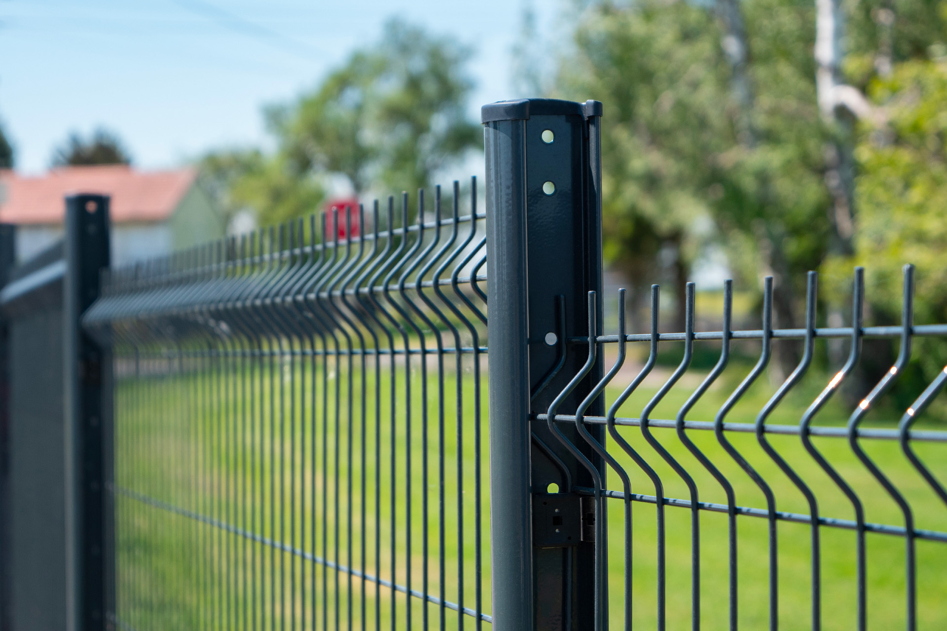 Connaître les différents types de clôtures pour faire le bon choix.